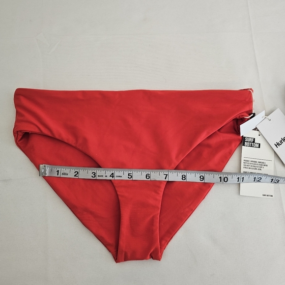 Hurley Red Bikini Bottom Women’s Small NWT Moderate Coverage Swim Surf Paddle - Picture 9 of 10